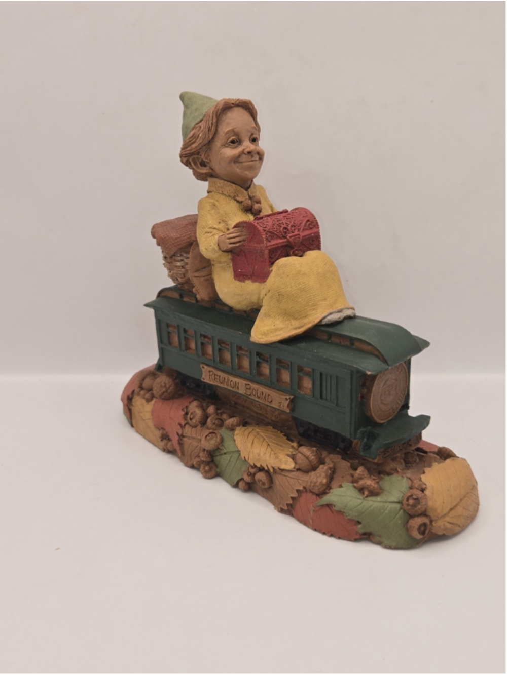 1998 Retired Tom Clark Gnome Reunion Bound #50 Trains Cairn Studios